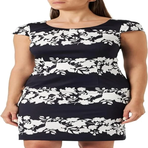 فستان نسائي