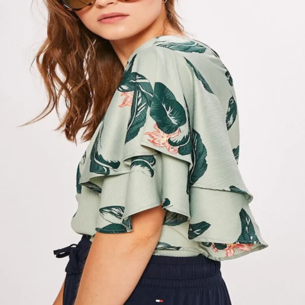 بلوزة صيفية زهور زيتونية